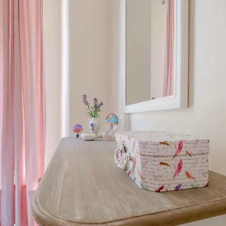 Chania Flat With Venezian Port View Apartment *